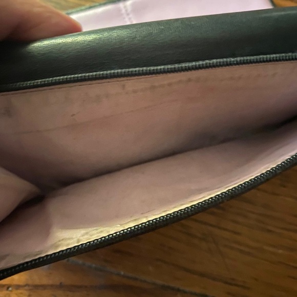 Coach Black and Pink soft Leather Checkbook Wallet with snap closure - Picture 8 of 8